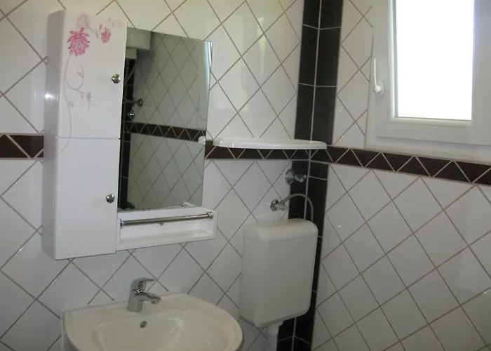 Apartman In With Sea View, Loggia, Air Conditioning, W-lan 4229-6 Lopar